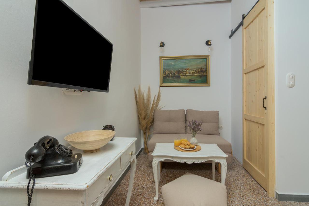 Ferienwohnung Vintage Loft Α In Monastiraki Athen Exterior foto