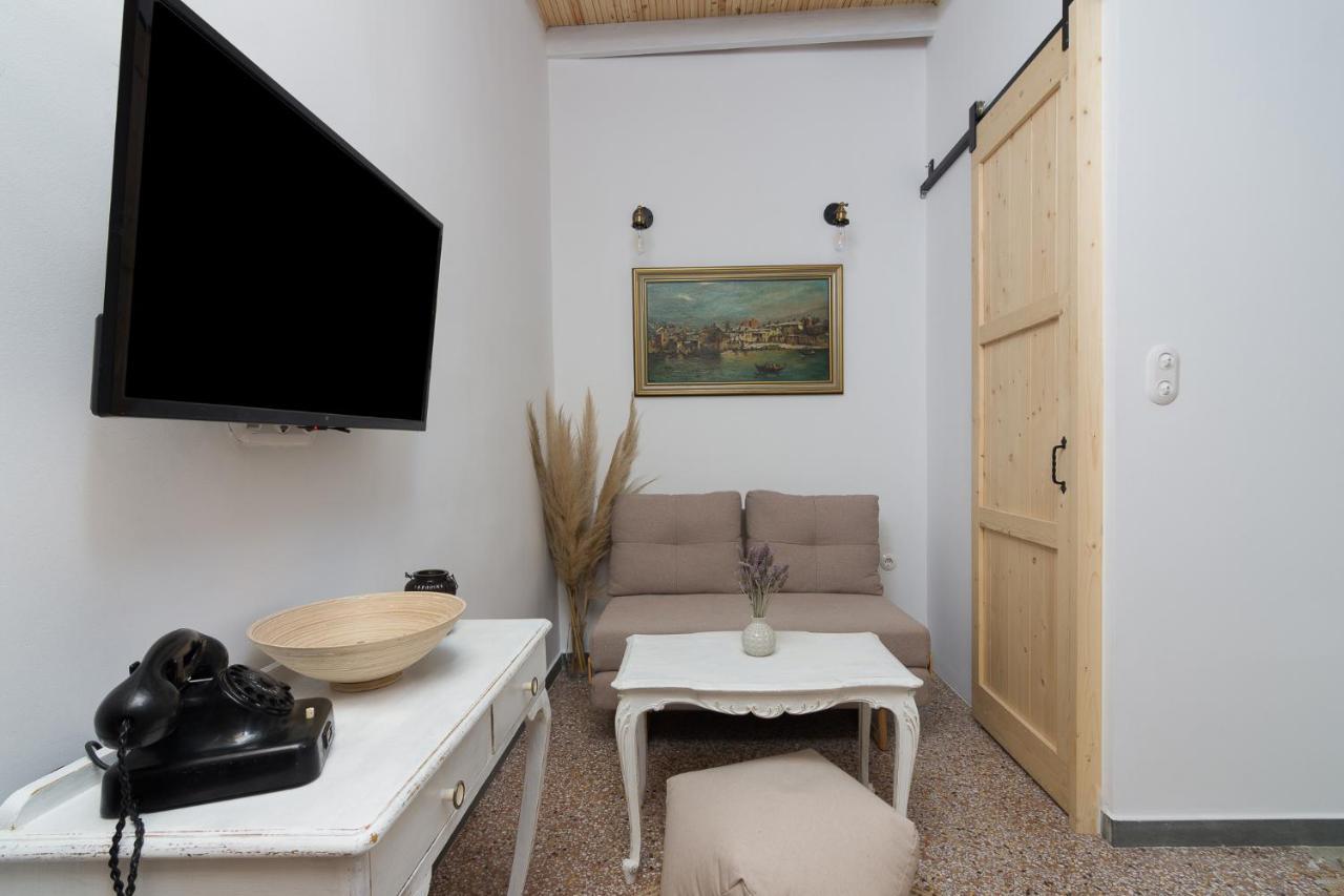 Ferienwohnung Vintage Loft Α In Monastiraki Athen Exterior foto