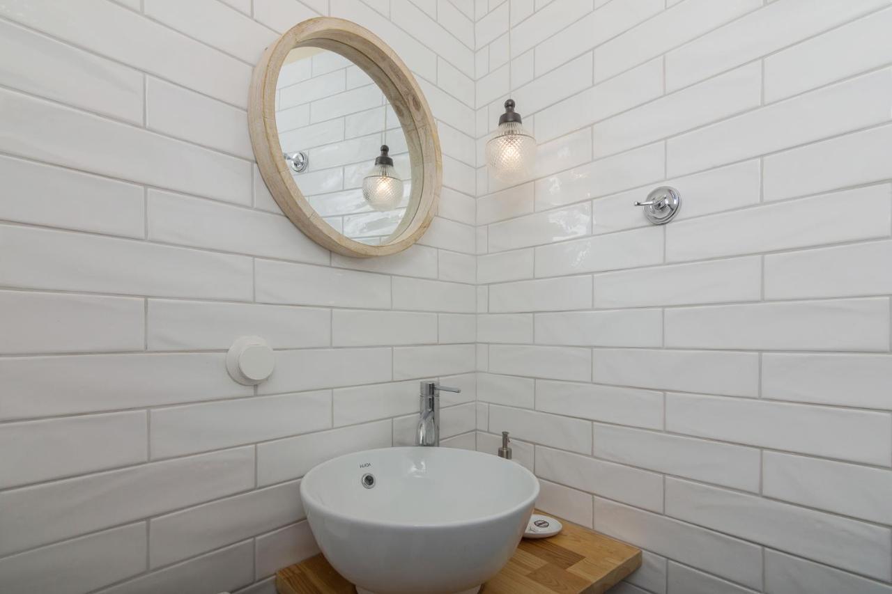 Ferienwohnung Vintage Loft Α In Monastiraki Athen Exterior foto